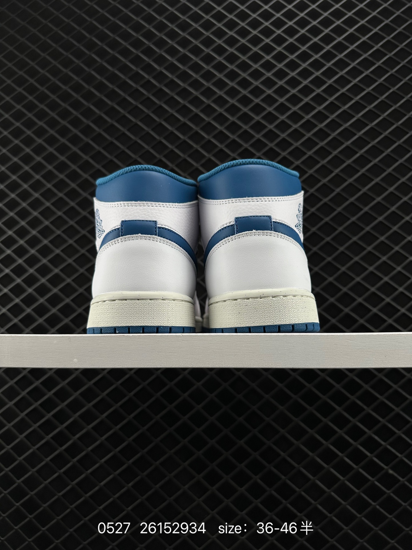 Nike Air Jordan 1 Retro High OG”Black/White“